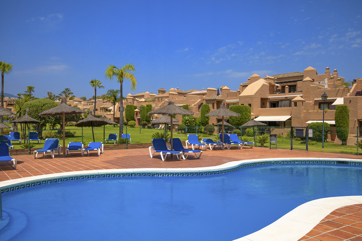 Appartement te koop in Estepona | 2 slaapkamers H5108974