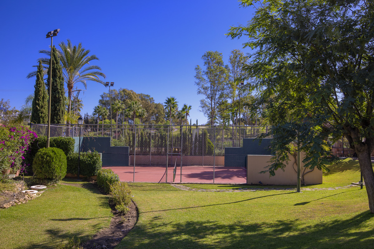 Appartement te koop in Estepona | 2 slaapkamers H5108974