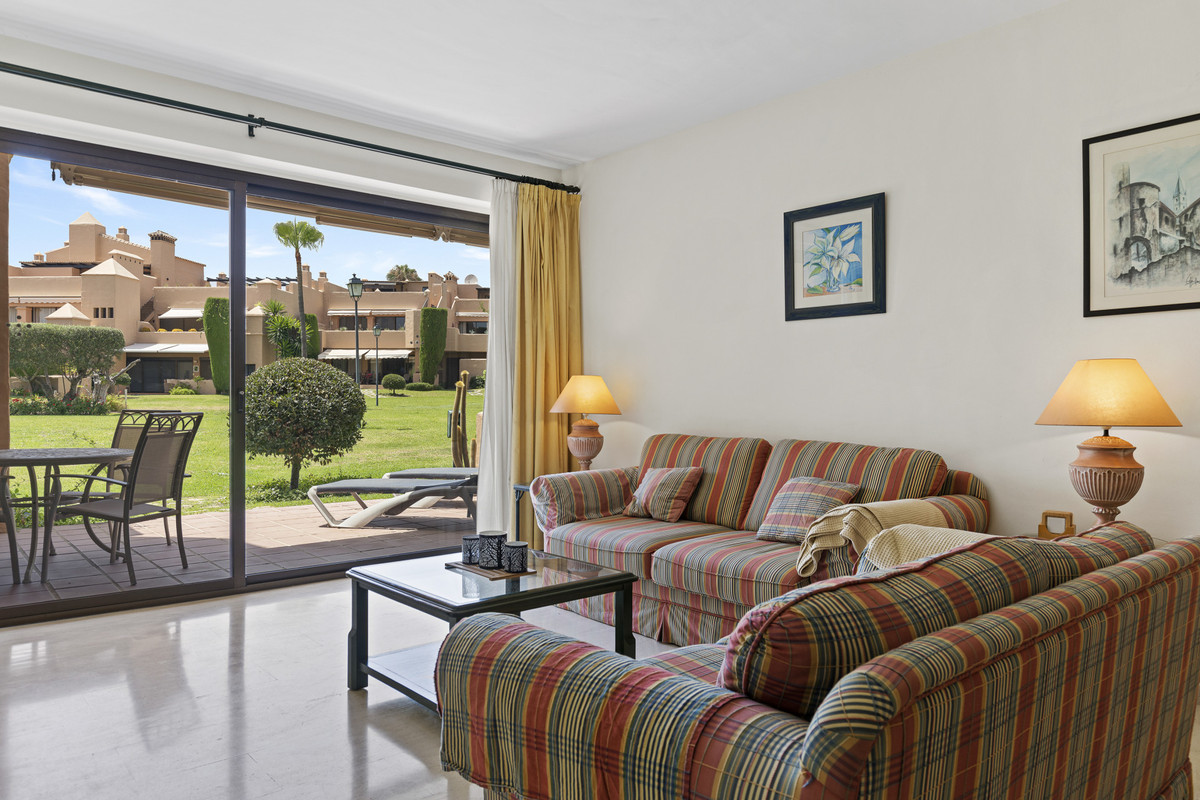Appartement te koop in Estepona | 2 slaapkamers H5108974