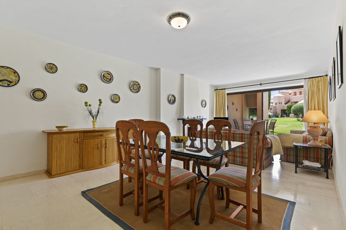 Appartement te koop in Estepona | 2 slaapkamers H5108974