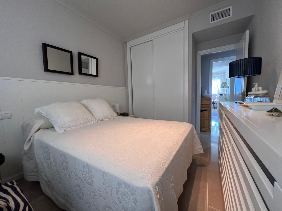 Appartement te koop in Estepona | 2 slaapkamers H5109172