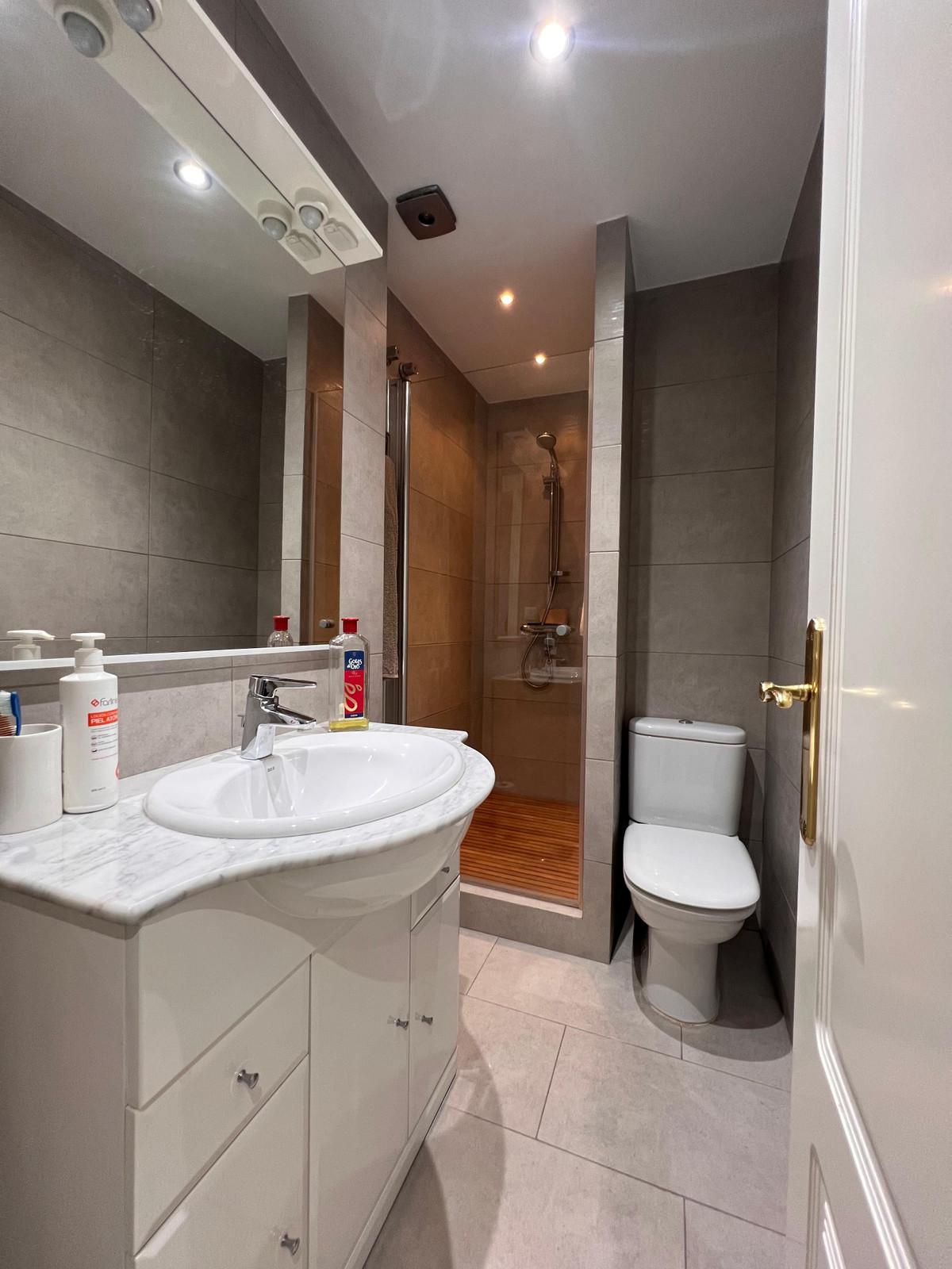 Appartement te koop in Estepona | 2 slaapkamers H5109172
