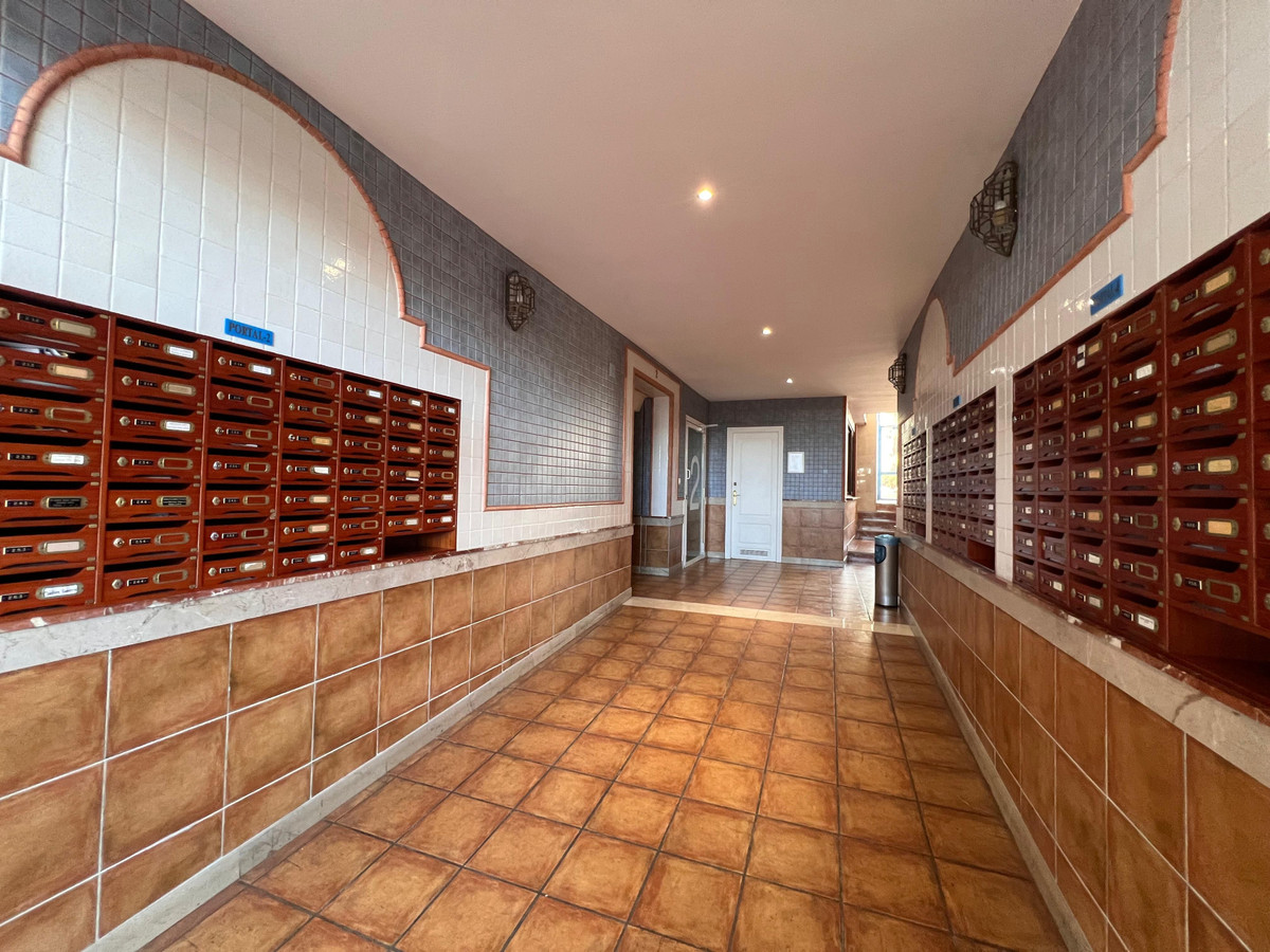 Appartement te koop in Estepona | 2 slaapkamers H5109172