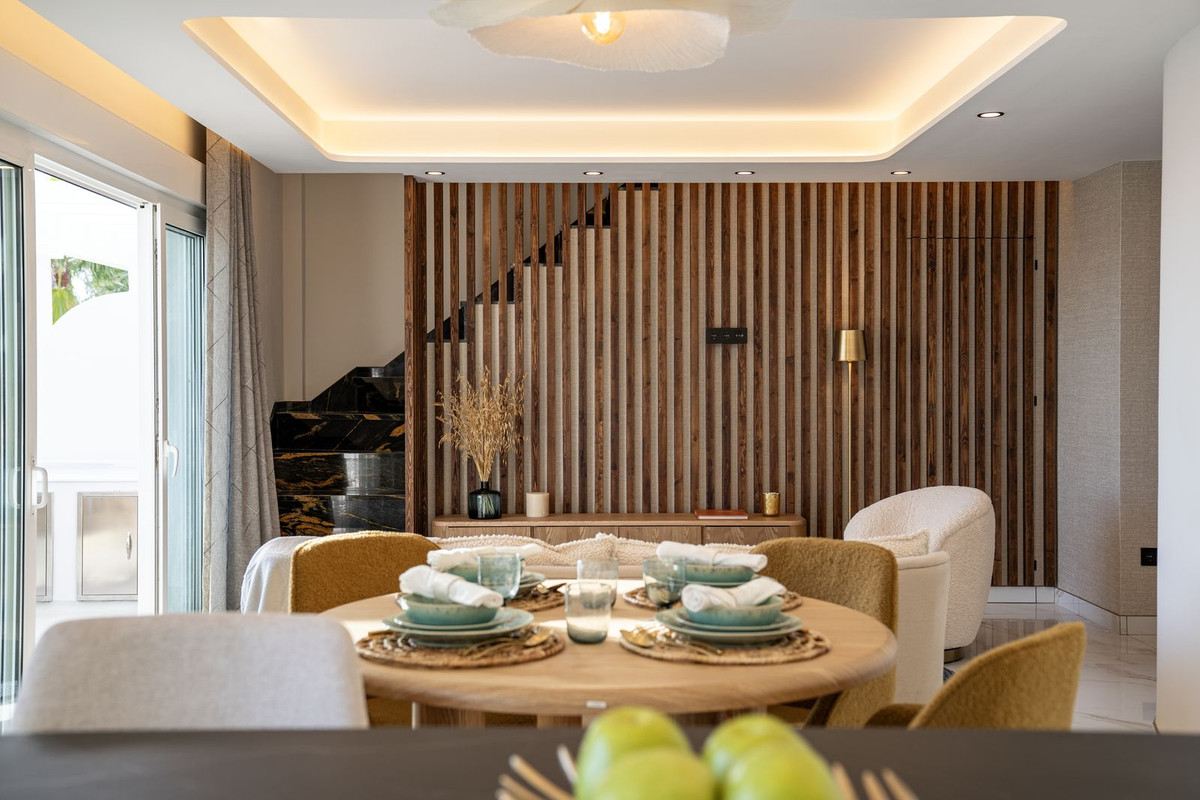 Penthouse te koop in Estepona | 2 slaapkamers H5109568