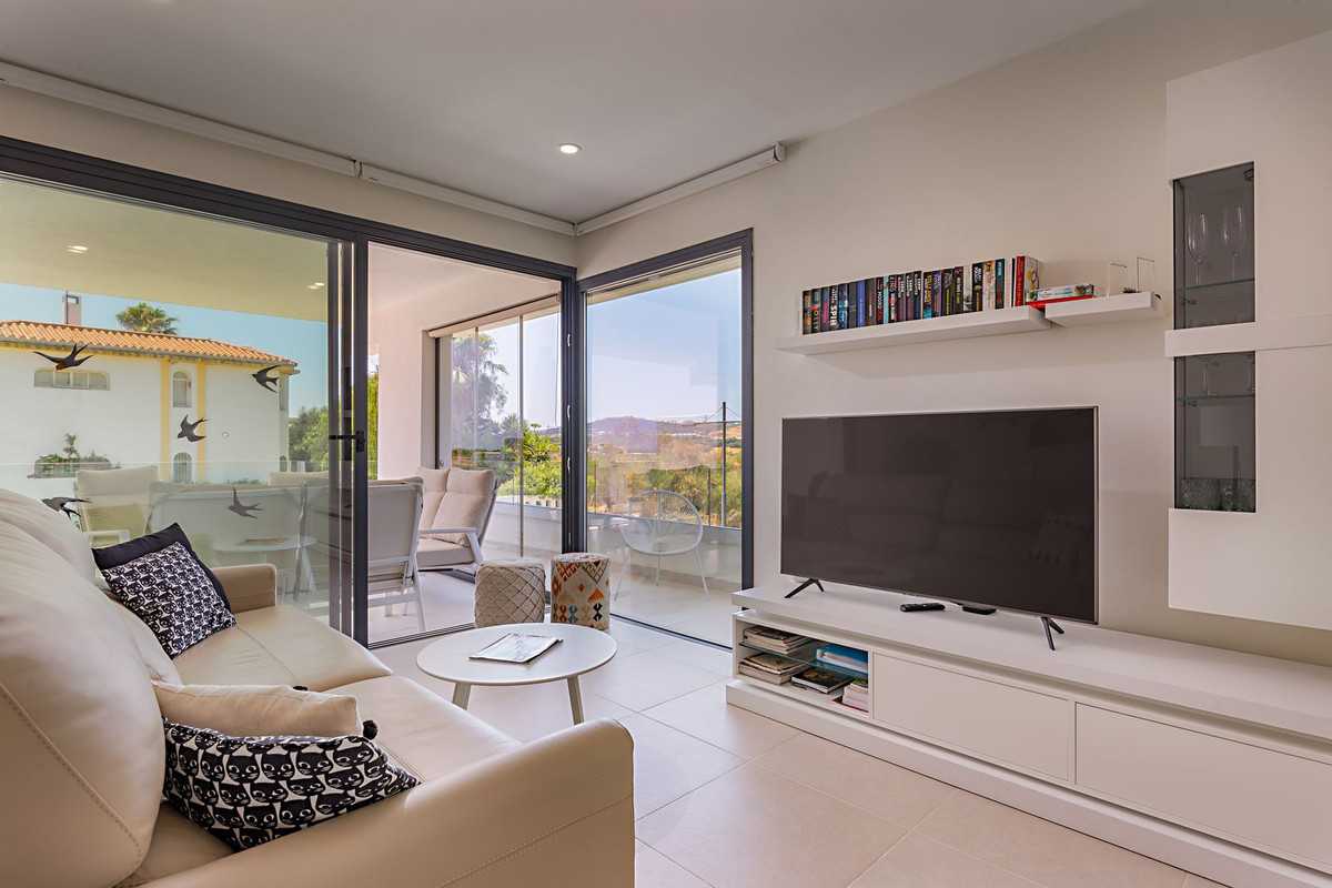 Appartement te koop in Estepona | 3 slaapkamers H5109865