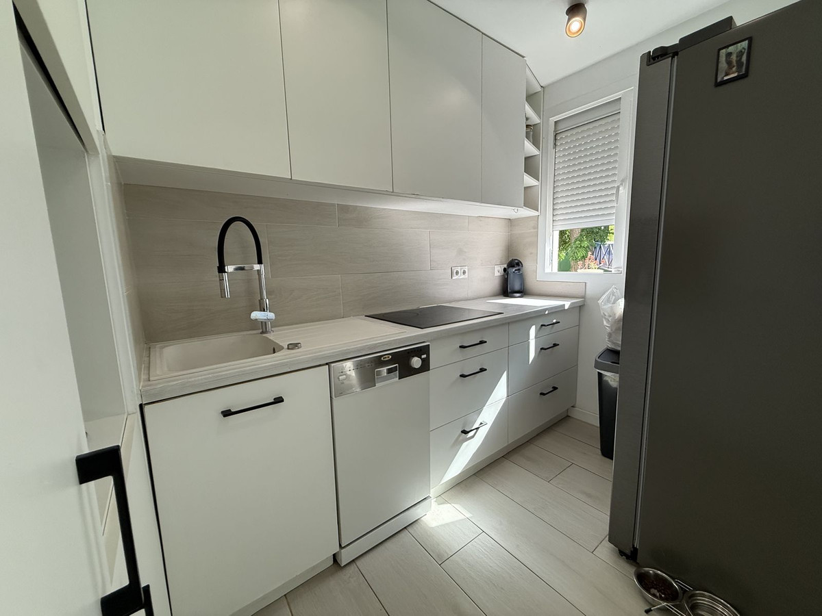 Appartement te koop in Estepona | 3 slaapkamers H5110606