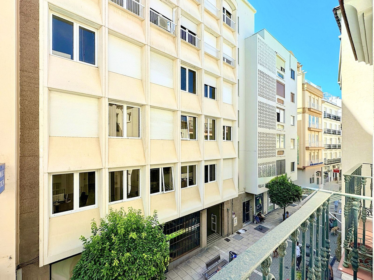 Appartement te koop in Estepona | 3 slaapkamers H5110687