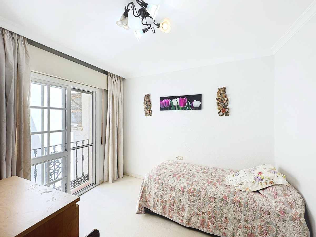 Appartement te koop in Estepona | 3 slaapkamers H5110687