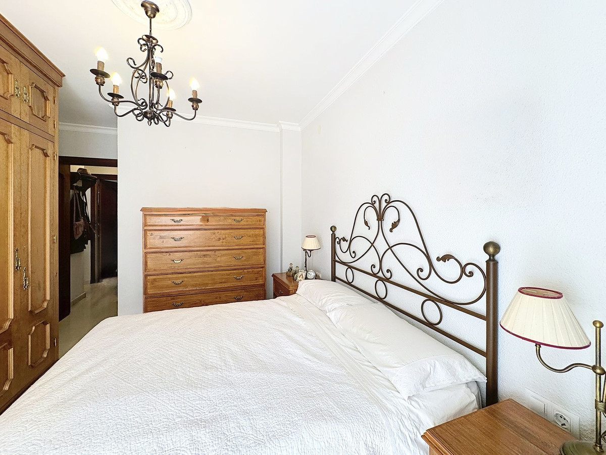 Appartement te koop in Estepona | 3 slaapkamers H5110687