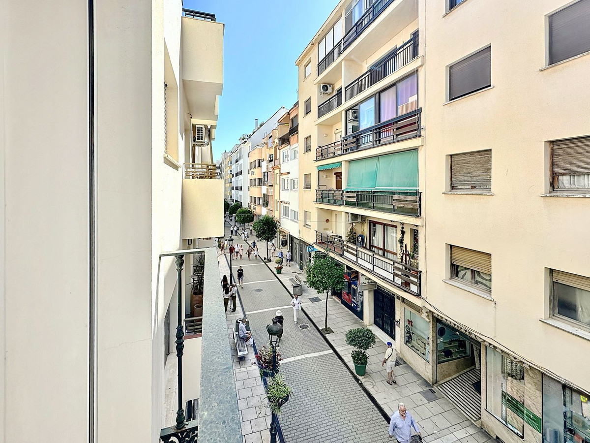 Appartement te koop in Estepona | 3 slaapkamers H5110687