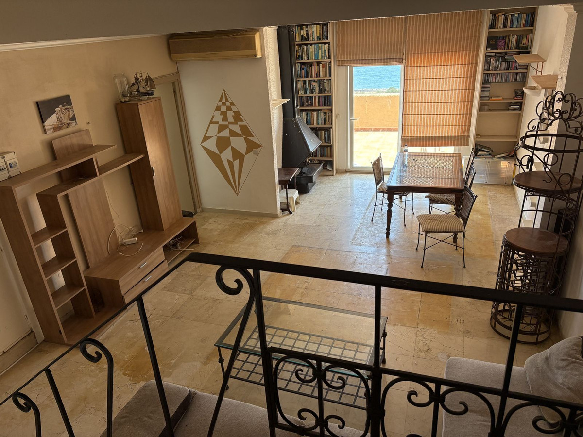 Penthouse te koop in Estepona | 4 slaapkamers H5111275