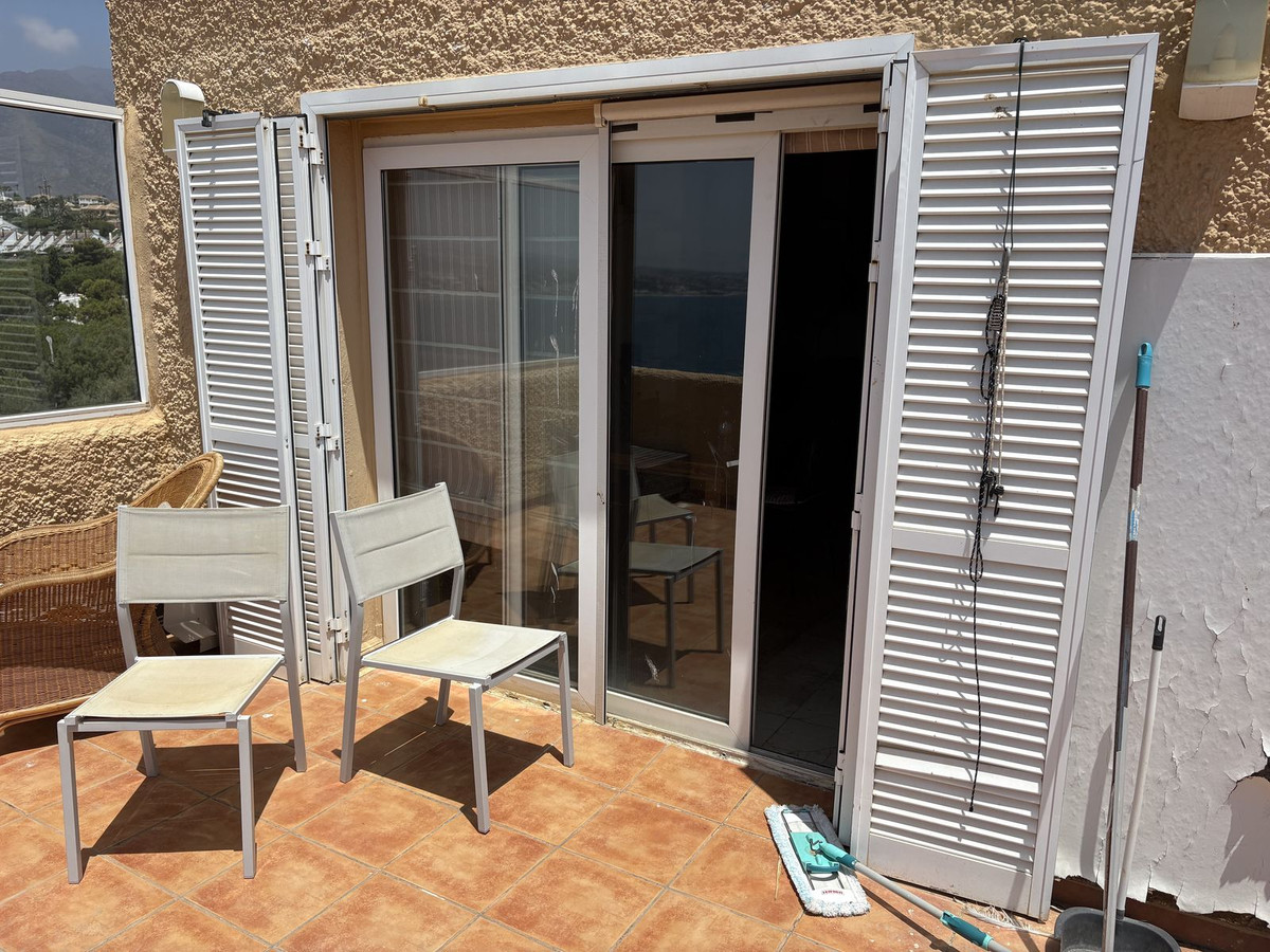 Penthouse te koop in Estepona | 4 slaapkamers H5111275