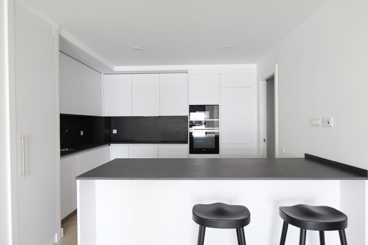 Appartement te koop in Estepona | 2 slaapkamers H5112466