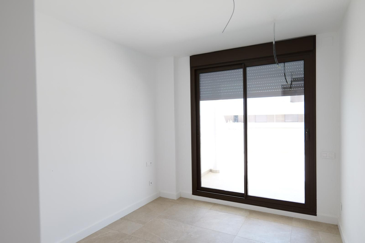 Appartement te koop in Estepona | 2 slaapkamers H5112466