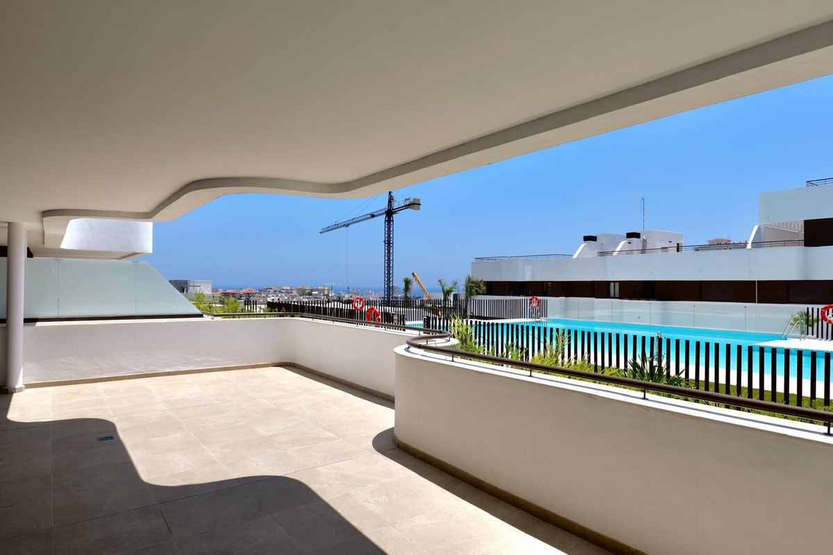 Appartement te koop in Estepona | 2 slaapkamers H5112466