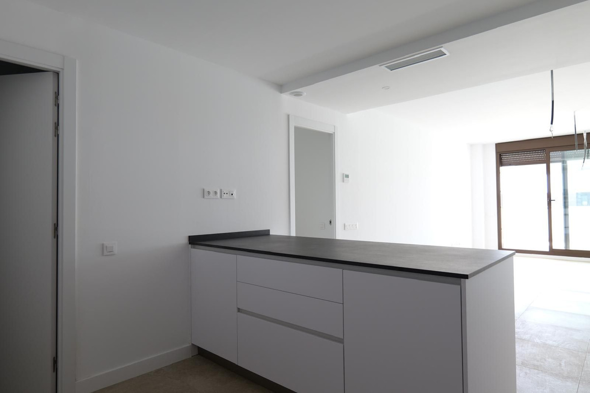 Appartement te koop in Estepona | 2 slaapkamers H5112466