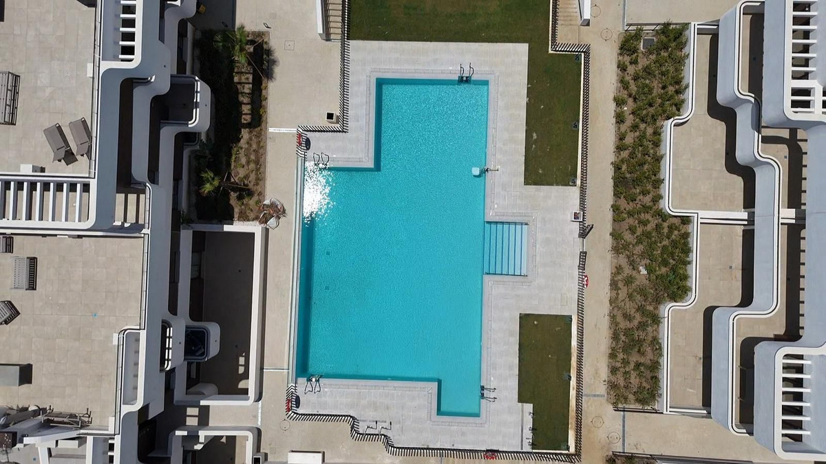 Appartement te koop in Estepona | 2 slaapkamers H5112466