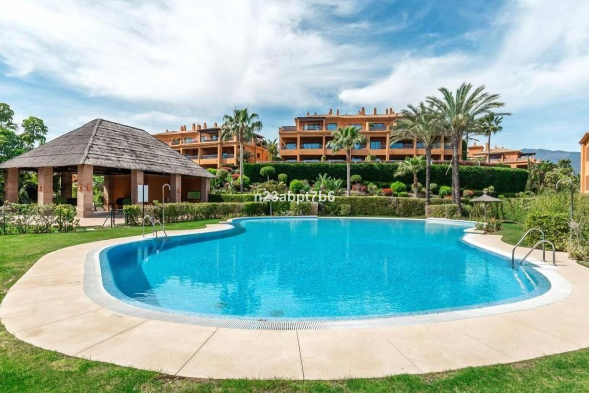 Appartement te koop in Estepona | 2 slaapkamers H5113768