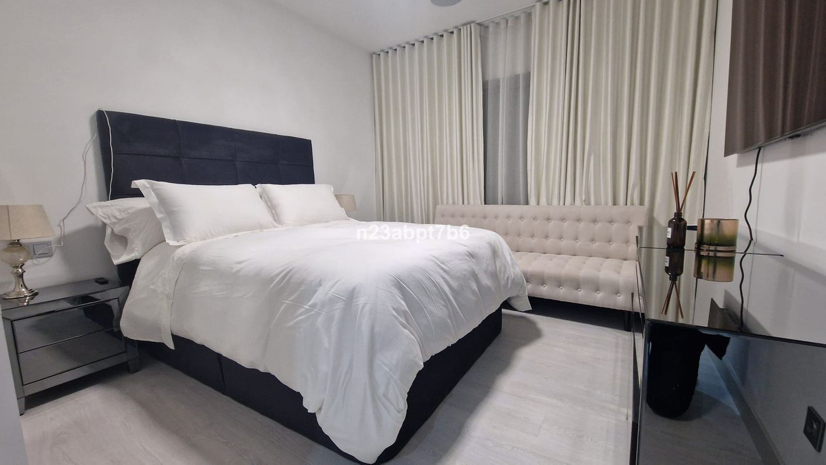 Appartement te koop in Estepona | 2 slaapkamers H5113768