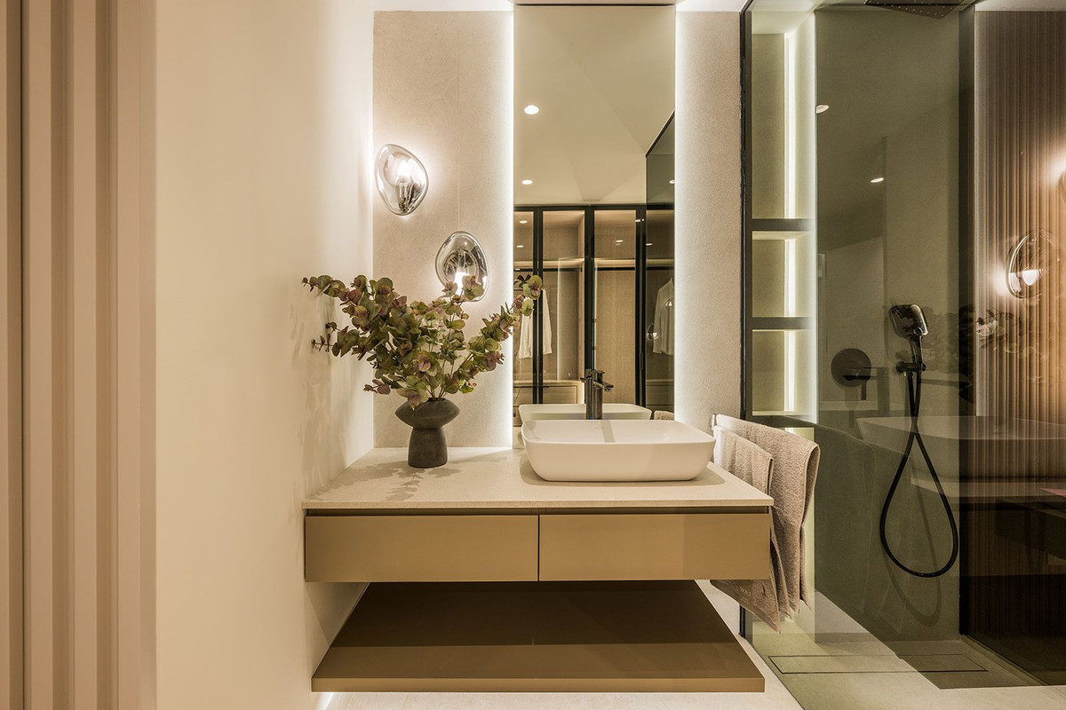 Property main view 46