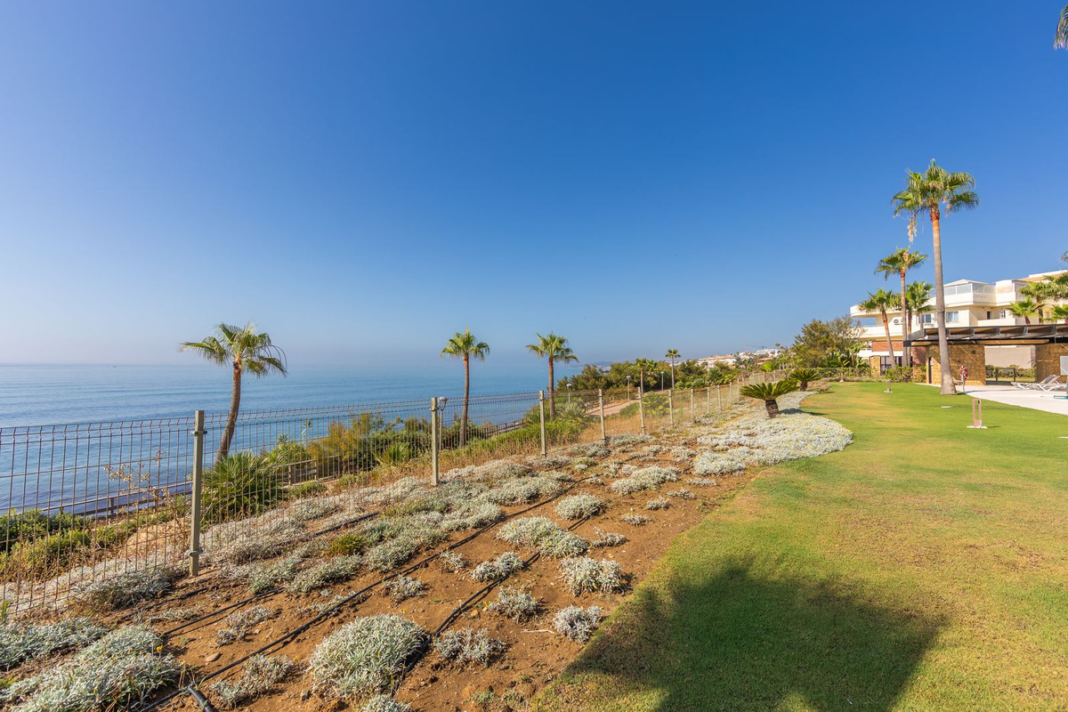 Appartement te koop in Estepona | 2 slaapkamers H5116690