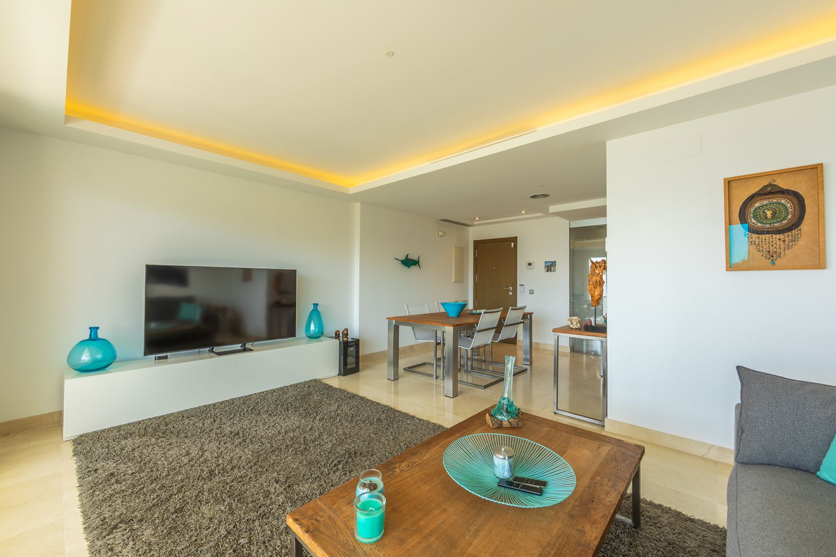 Appartement te koop in Estepona | 2 slaapkamers H5116690