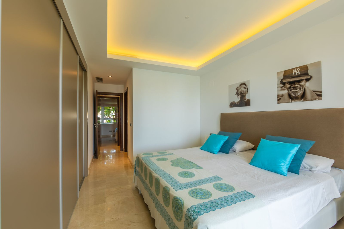 Appartement te koop in Estepona | 2 slaapkamers H5116690