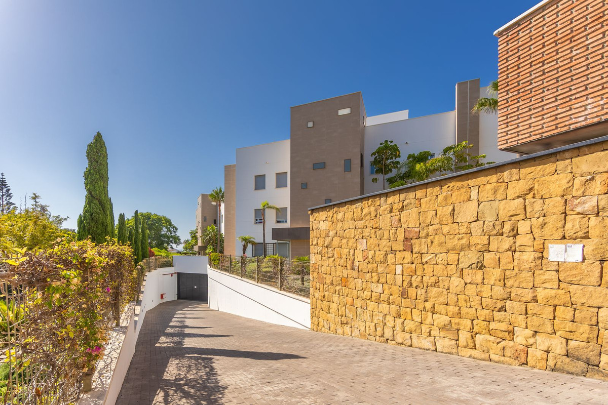 Appartement te koop in Estepona | 2 slaapkamers H5116690