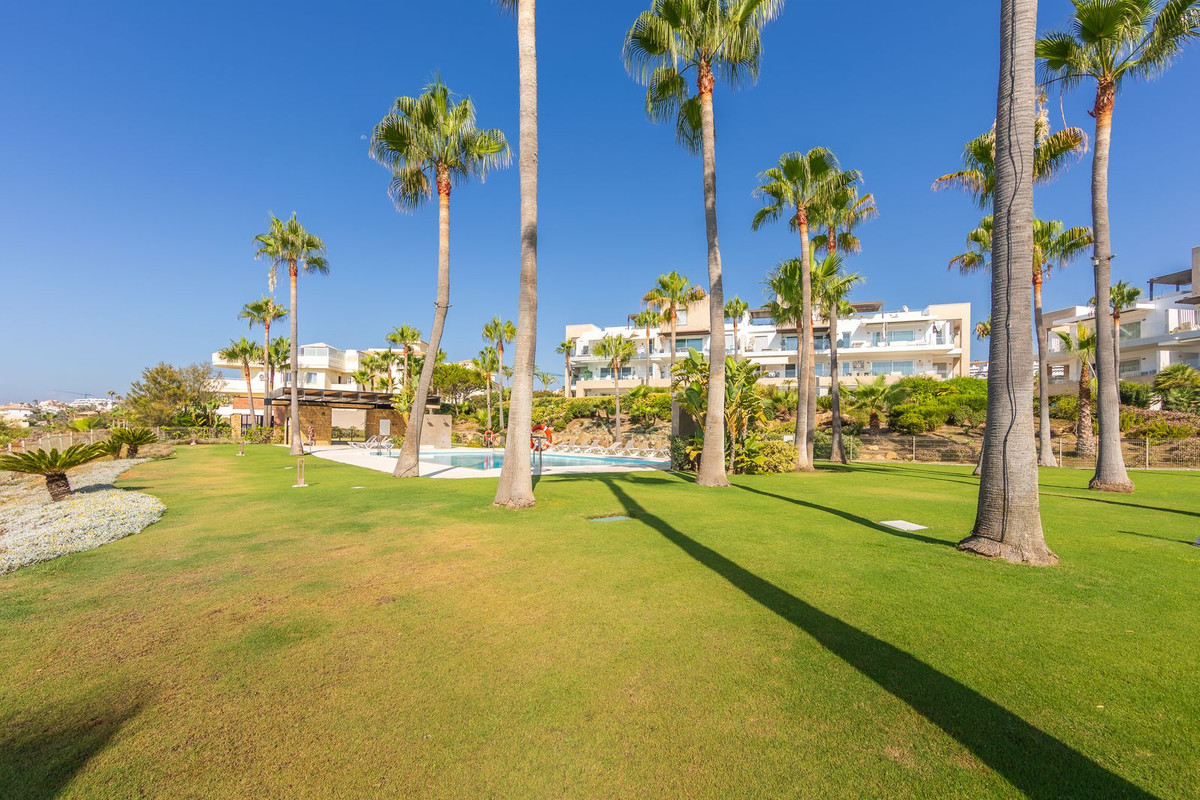 Appartement te koop in Estepona | 2 slaapkamers H5116690