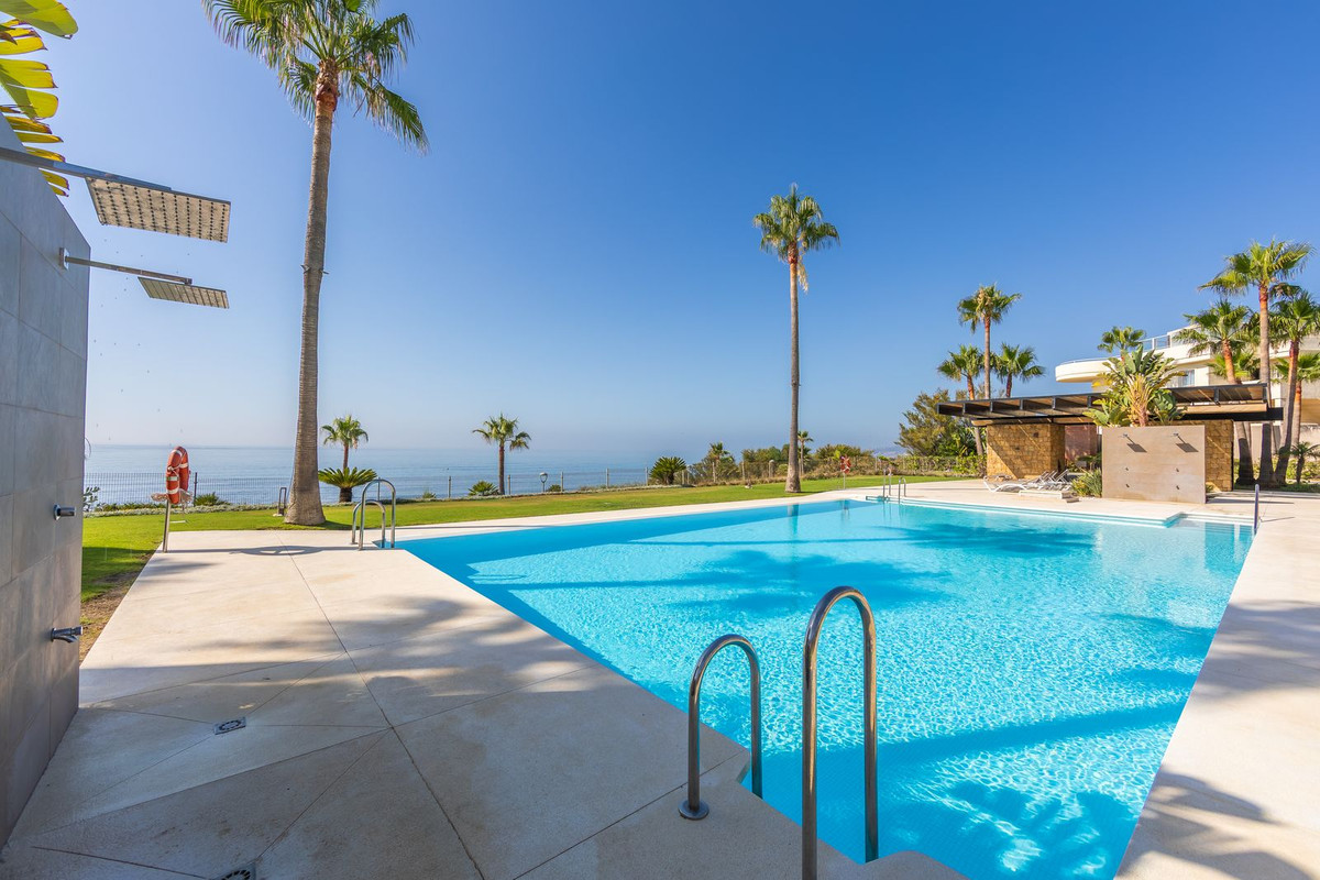 Appartement te koop in Estepona | 2 slaapkamers H5116690
