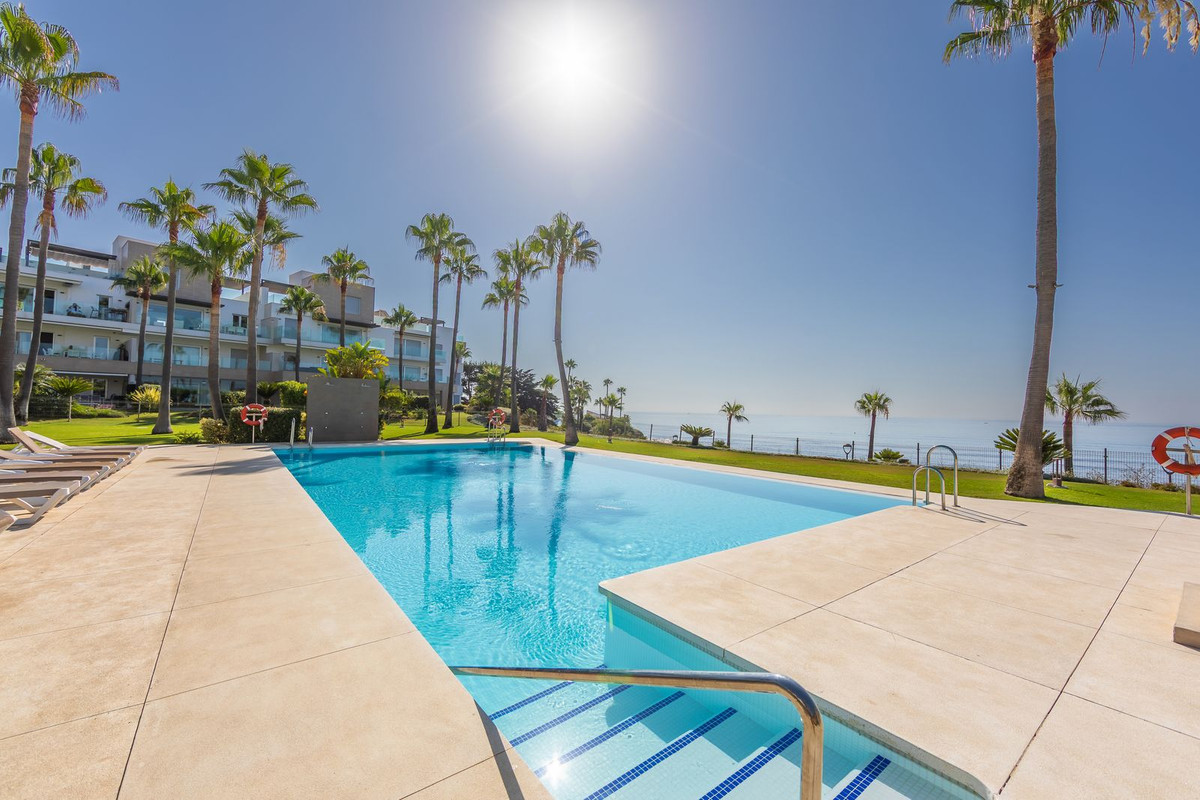 Appartement te koop in Estepona | 2 slaapkamers H5116690