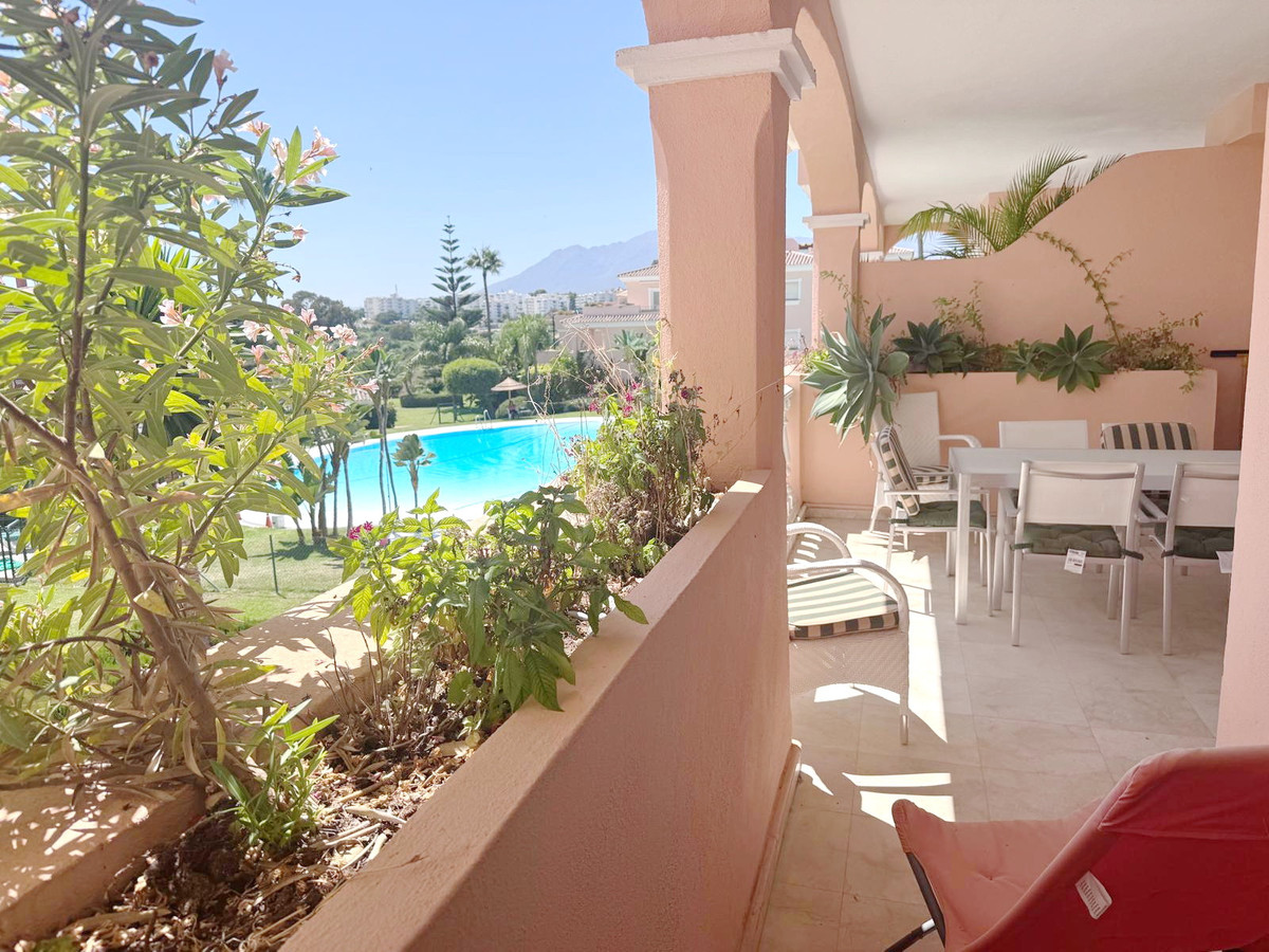 Appartement te koop in Estepona | 2 slaapkamers H5118250