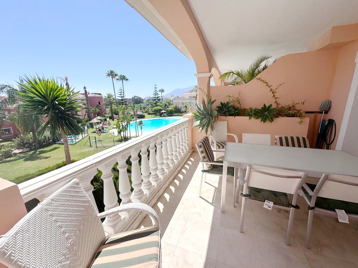 Appartement te koop in Estepona | 2 slaapkamers H5118250