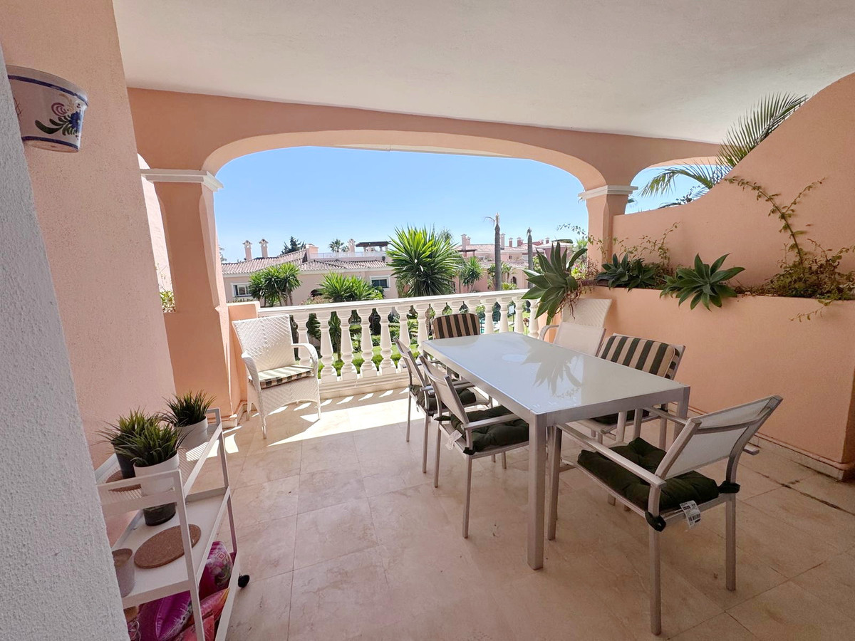 Appartement te koop in Estepona | 2 slaapkamers H5118250