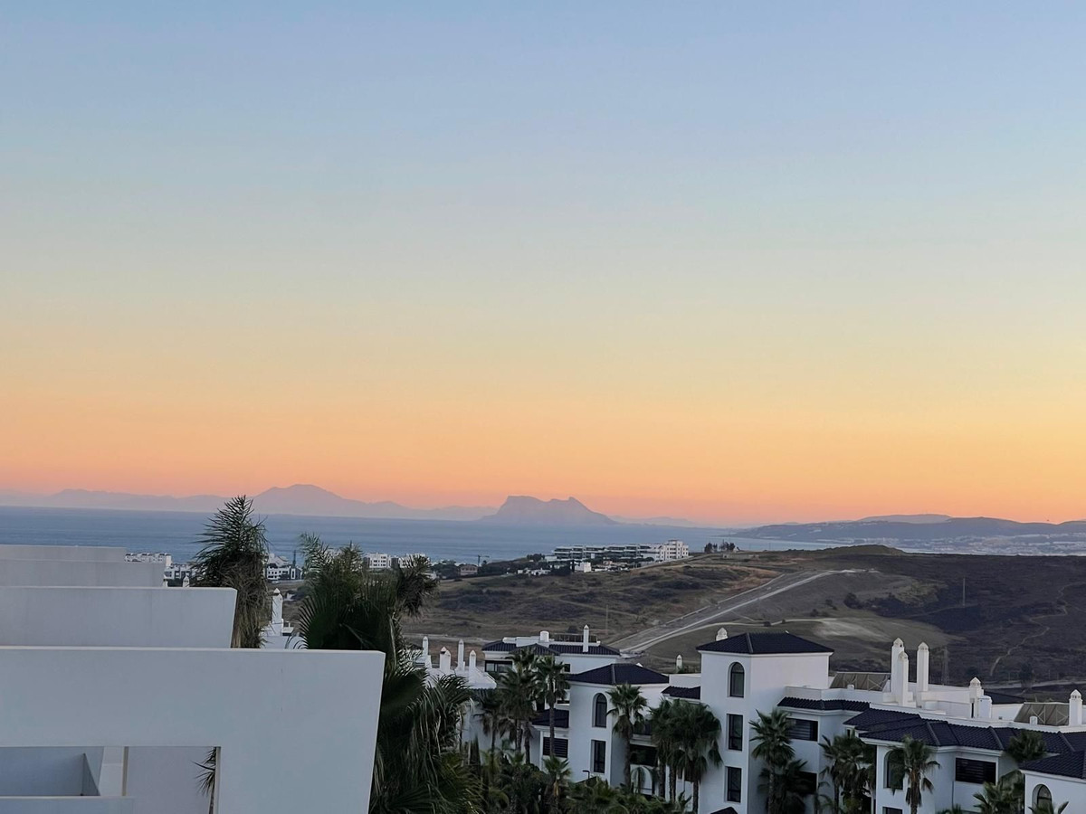 Penthouse te koop in Estepona | 3 slaapkamers H5121457