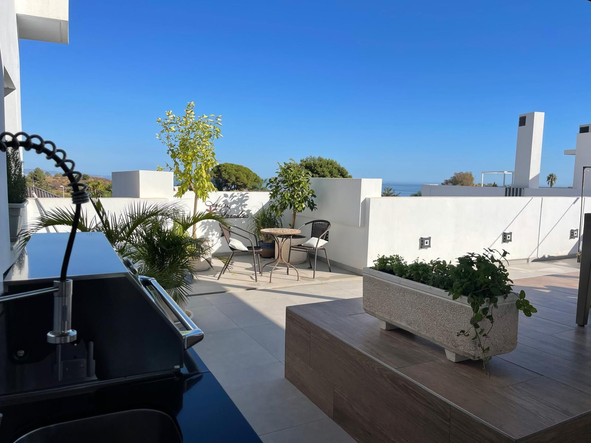 Penthouse te koop in Estepona | 3 slaapkamers H5121457