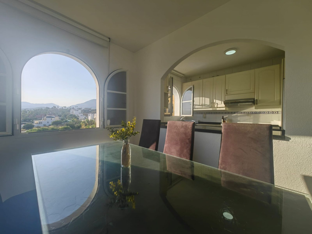 Penthouse for sale in Estepona | 3 bedrooms H5121970