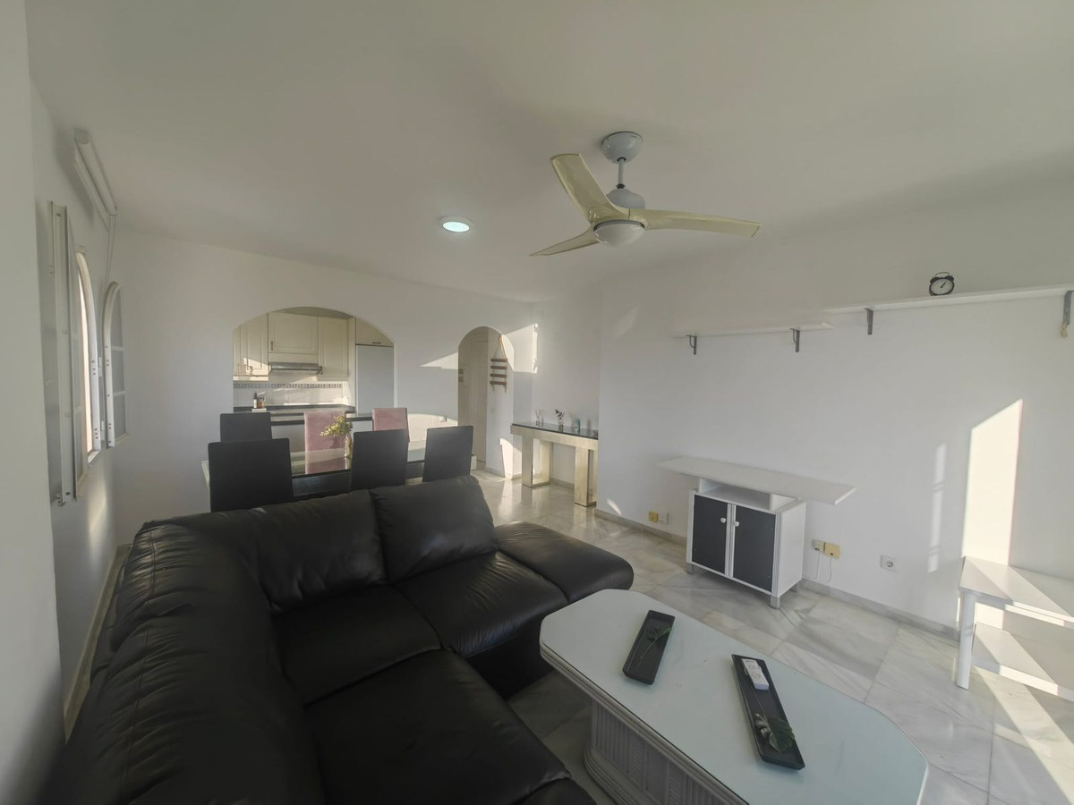Penthouse for sale in Estepona | 3 bedrooms H5121970