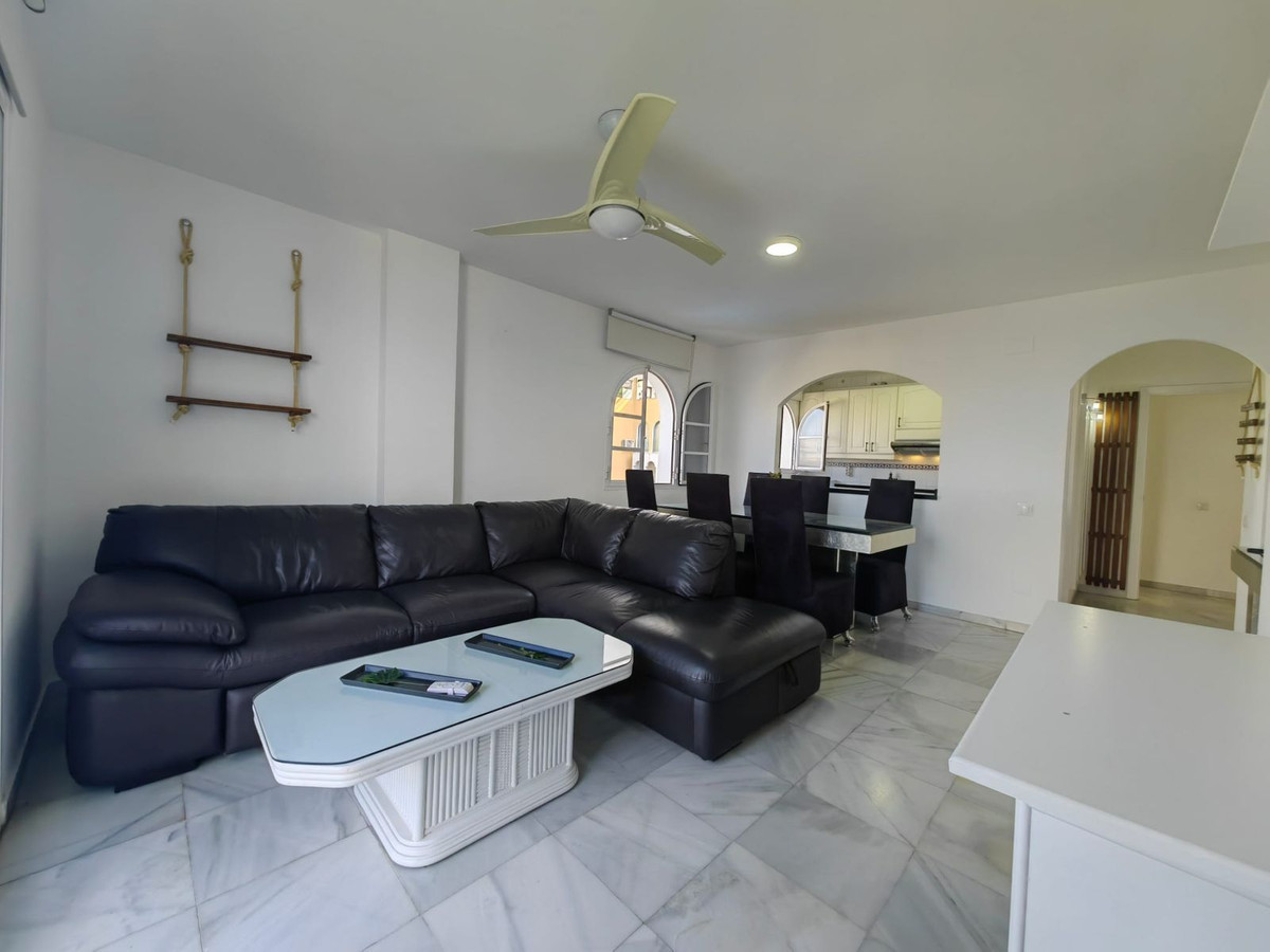 Penthouse for sale in Estepona | 3 bedrooms H5121970