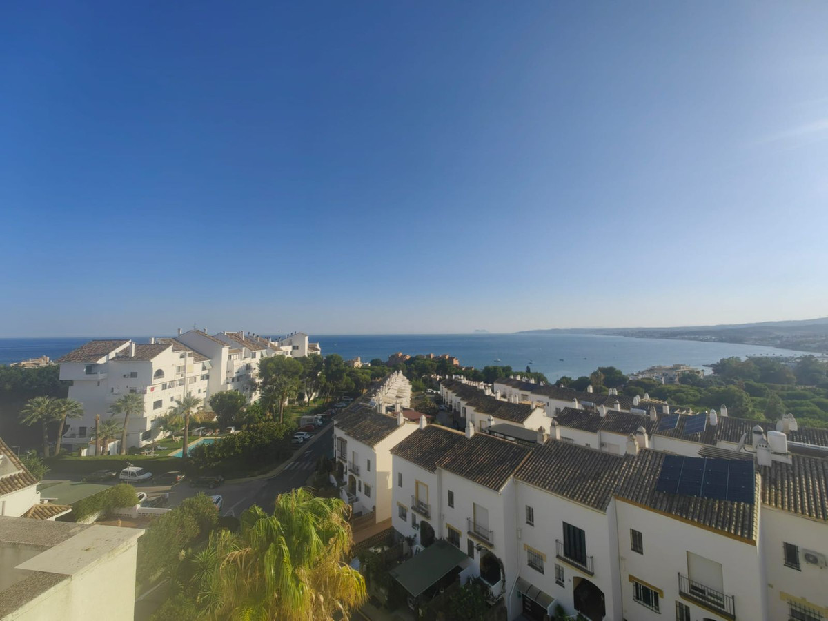Penthouse for sale in Estepona | 3 bedrooms H5121970