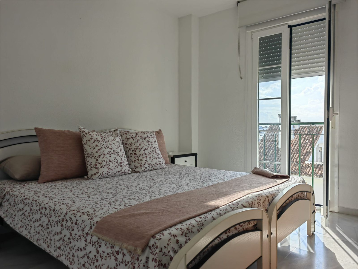 Penthouse for sale in Estepona | 3 bedrooms H5121970