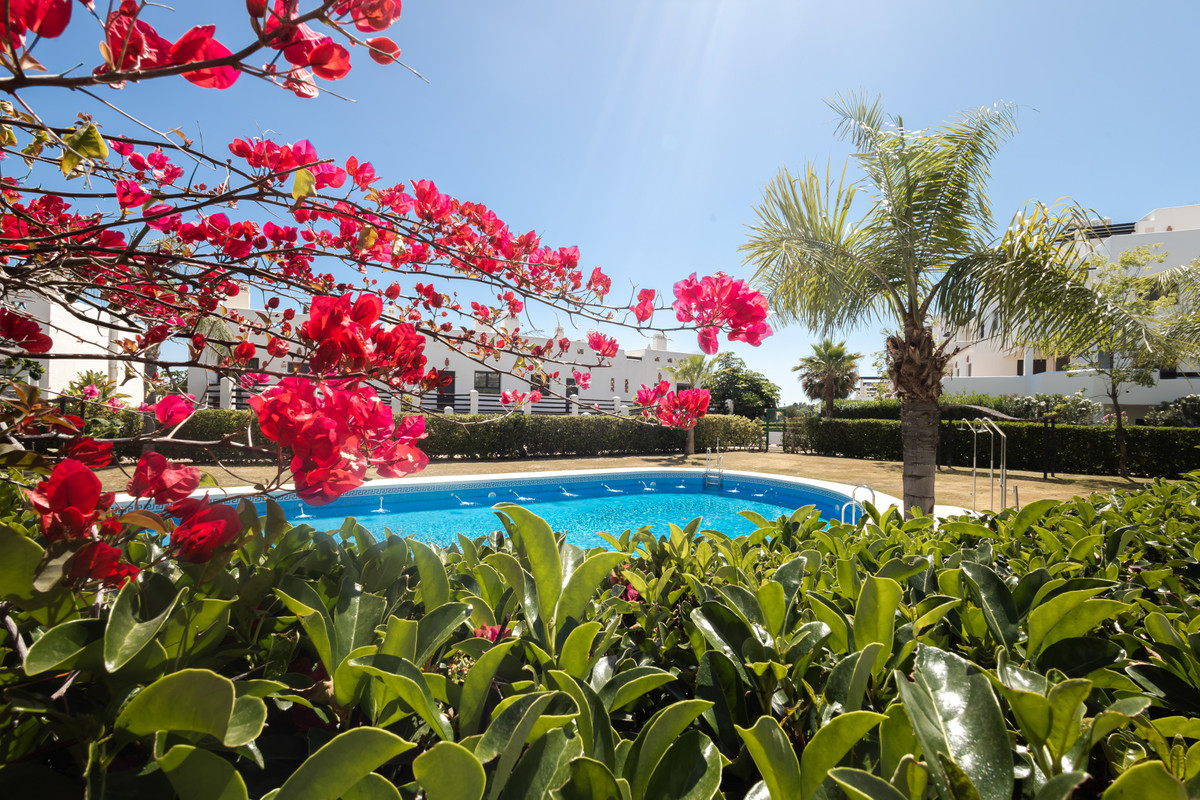 Appartement te koop in Estepona | 2 slaapkamers H5122282