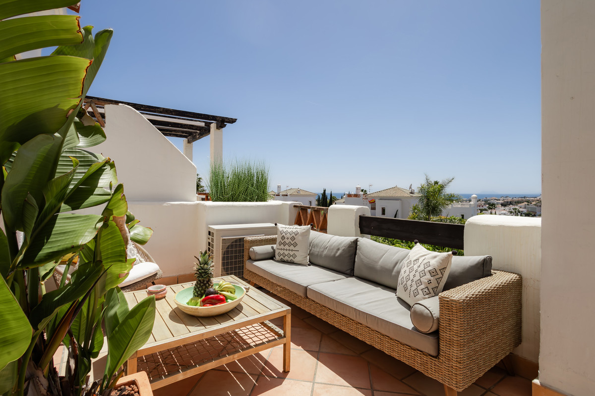 Appartement te koop in Estepona | 2 slaapkamers H5122282