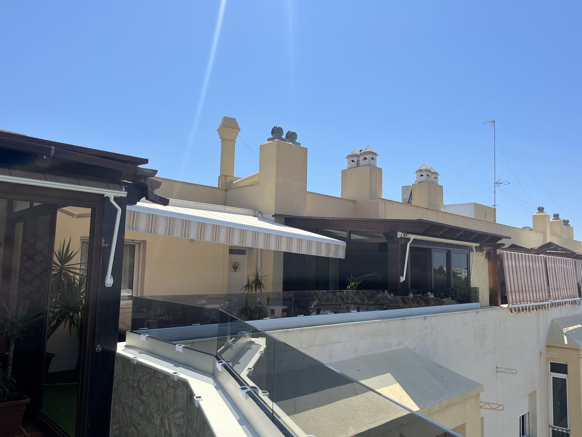 Penthouse te koop in Estepona | 3 slaapkamers H5123185