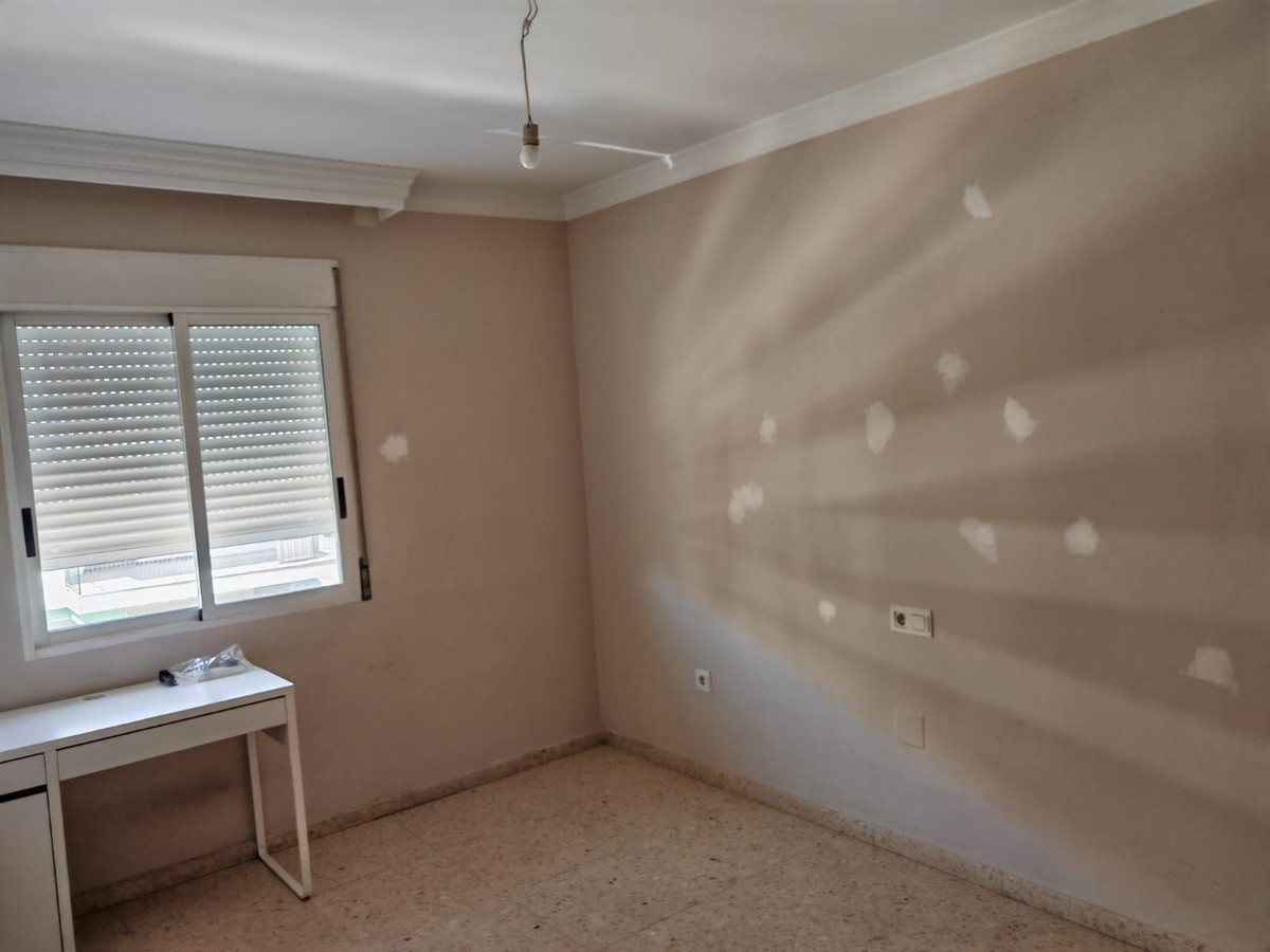 Appartement te koop in Estepona | 3 slaapkamers H5123194