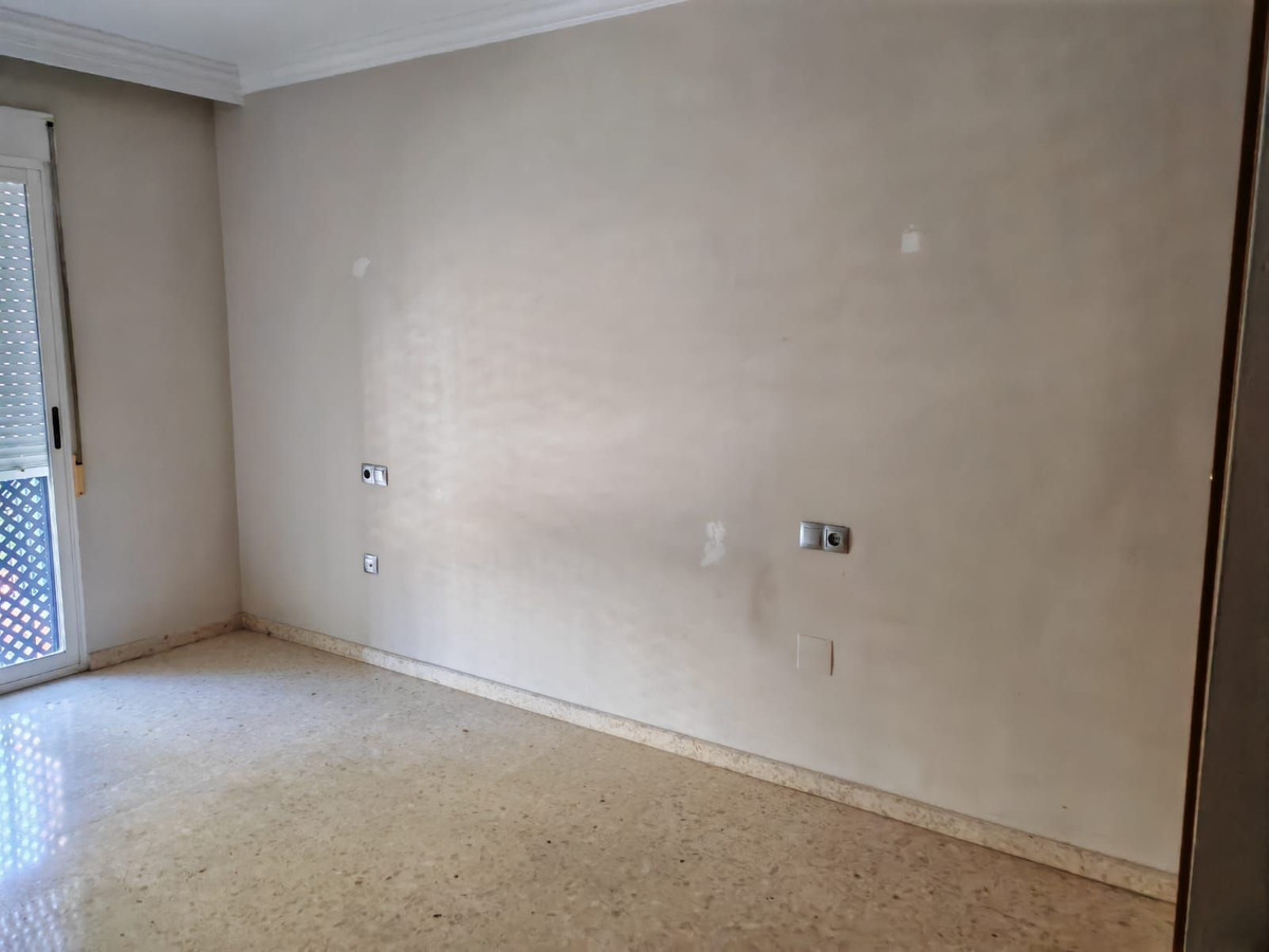 Appartement te koop in Estepona | 3 slaapkamers H5123194