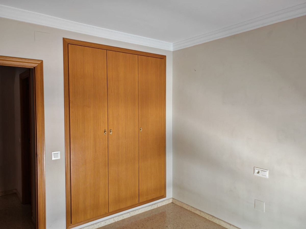 Appartement te koop in Estepona | 3 slaapkamers H5123194