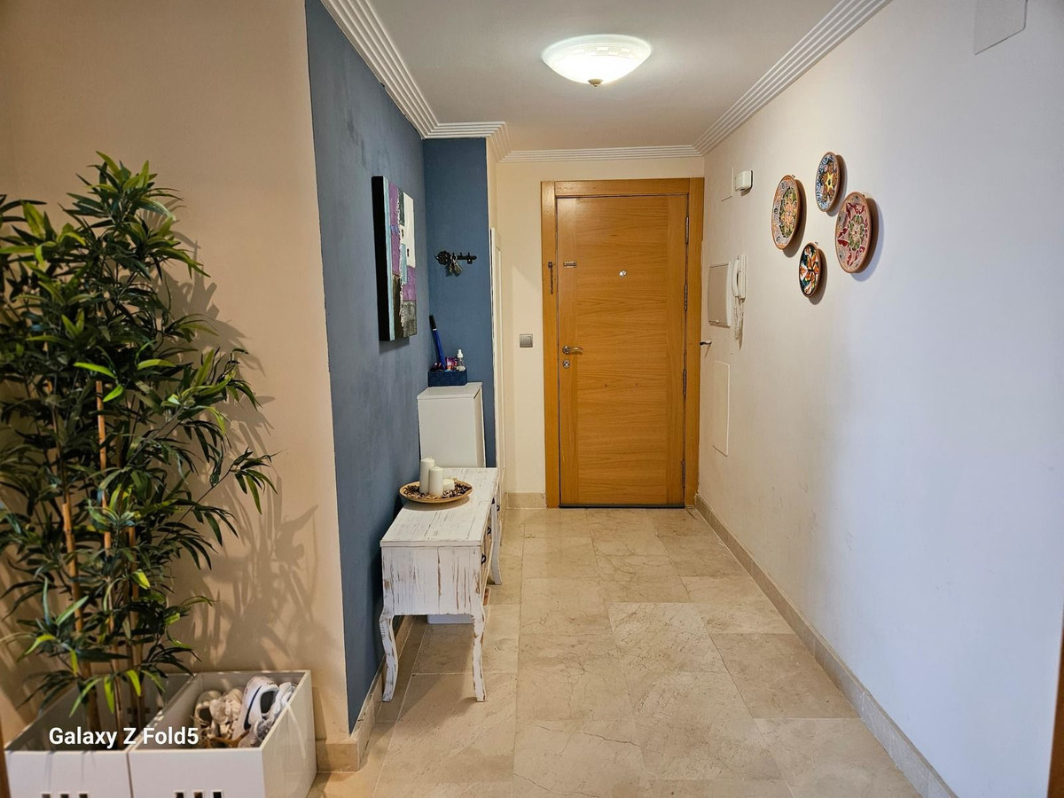 Appartement te koop in Estepona | 3 slaapkamers H5124010