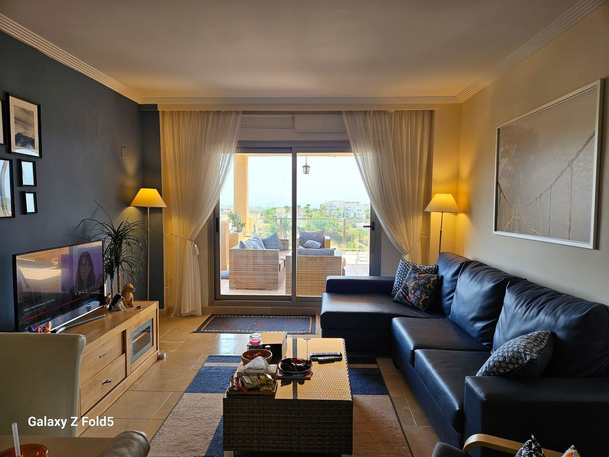 Appartement te koop in Estepona | 3 slaapkamers H5124010