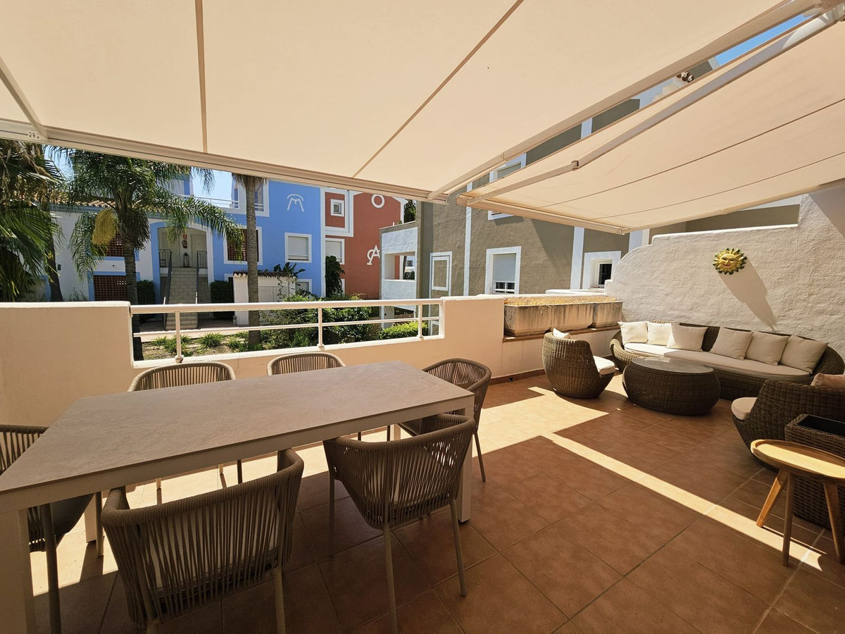 Appartement te koop in Estepona | 3 slaapkamers H5124160
